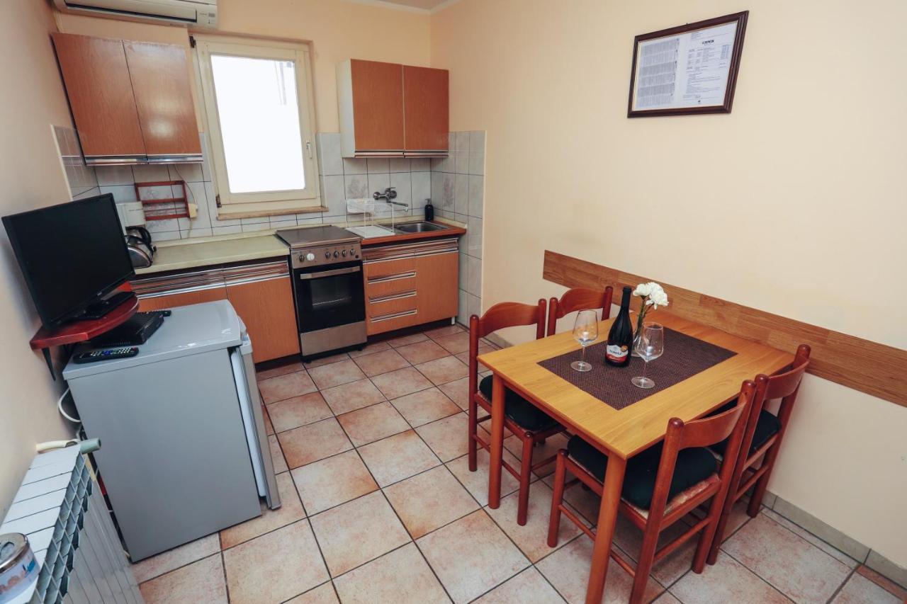 Ray Apartment Poreč Buitenkant foto